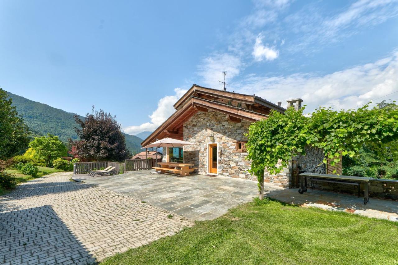 Chalet Con Piscina E Vista Panoramica Colico Extérieur photo