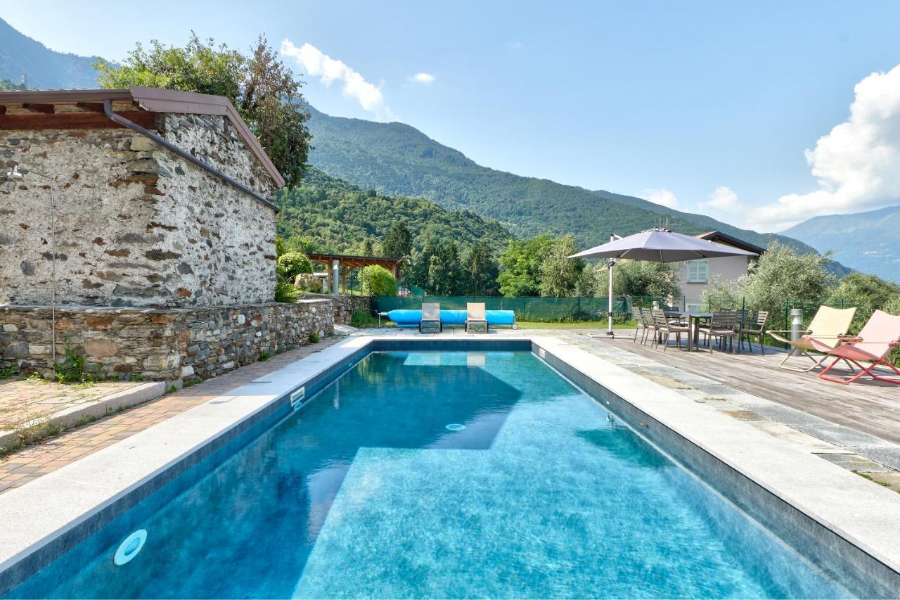 Chalet Con Piscina E Vista Panoramica Colico Extérieur photo